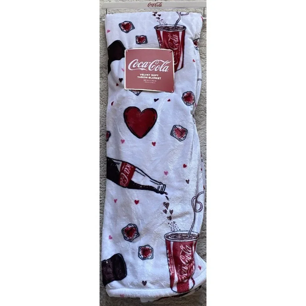 Coca Cola Bottle To Cup Heart Ice Cubes Valentines Throw‎ Blanket 60 X 70” NEW